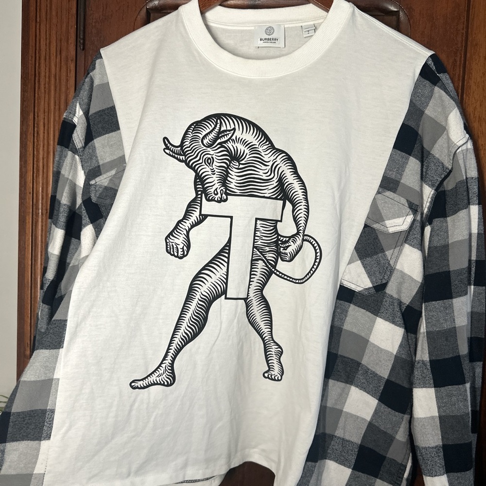 Reworked Burberry T-shirt Flannel - Picture 2 of 8
